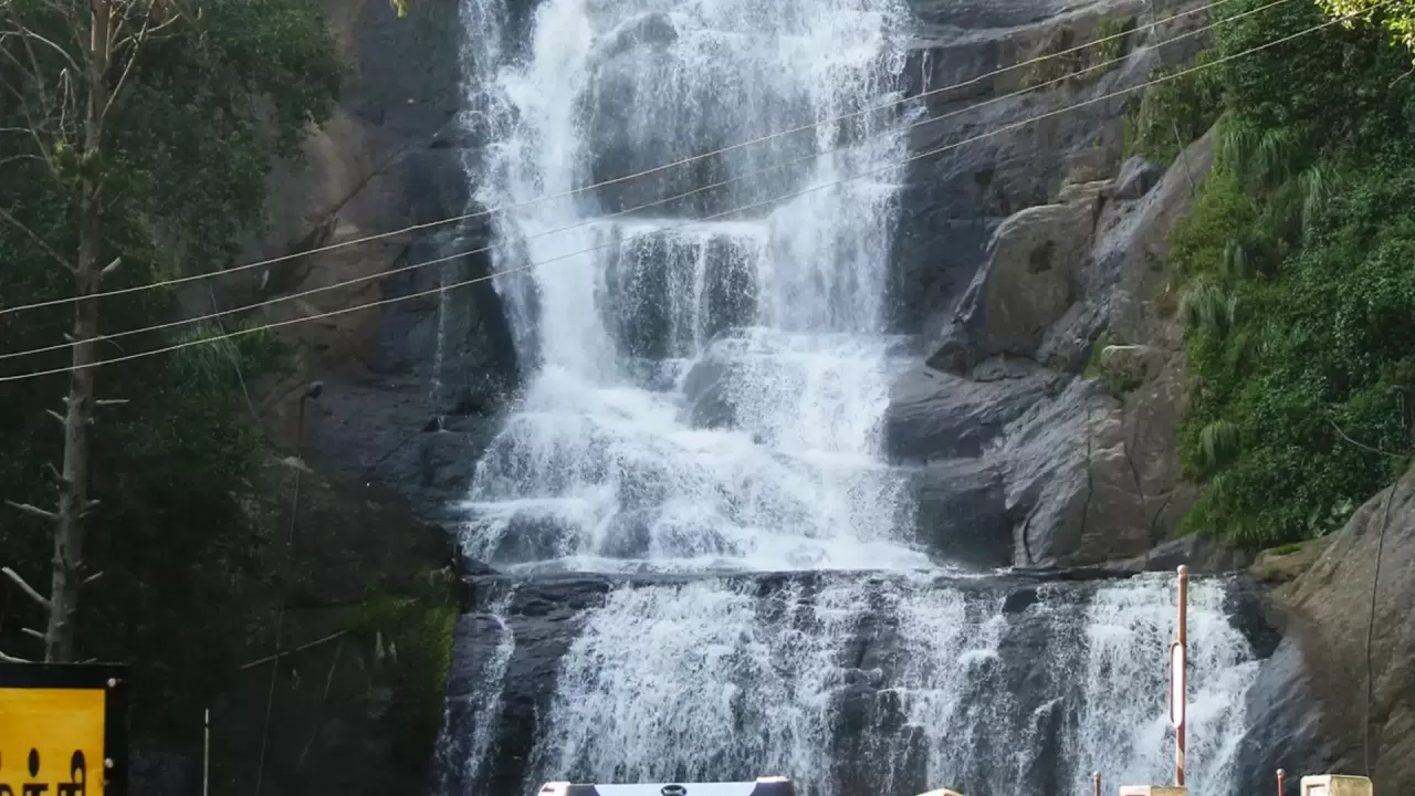 Thalaiyar Waterfalls